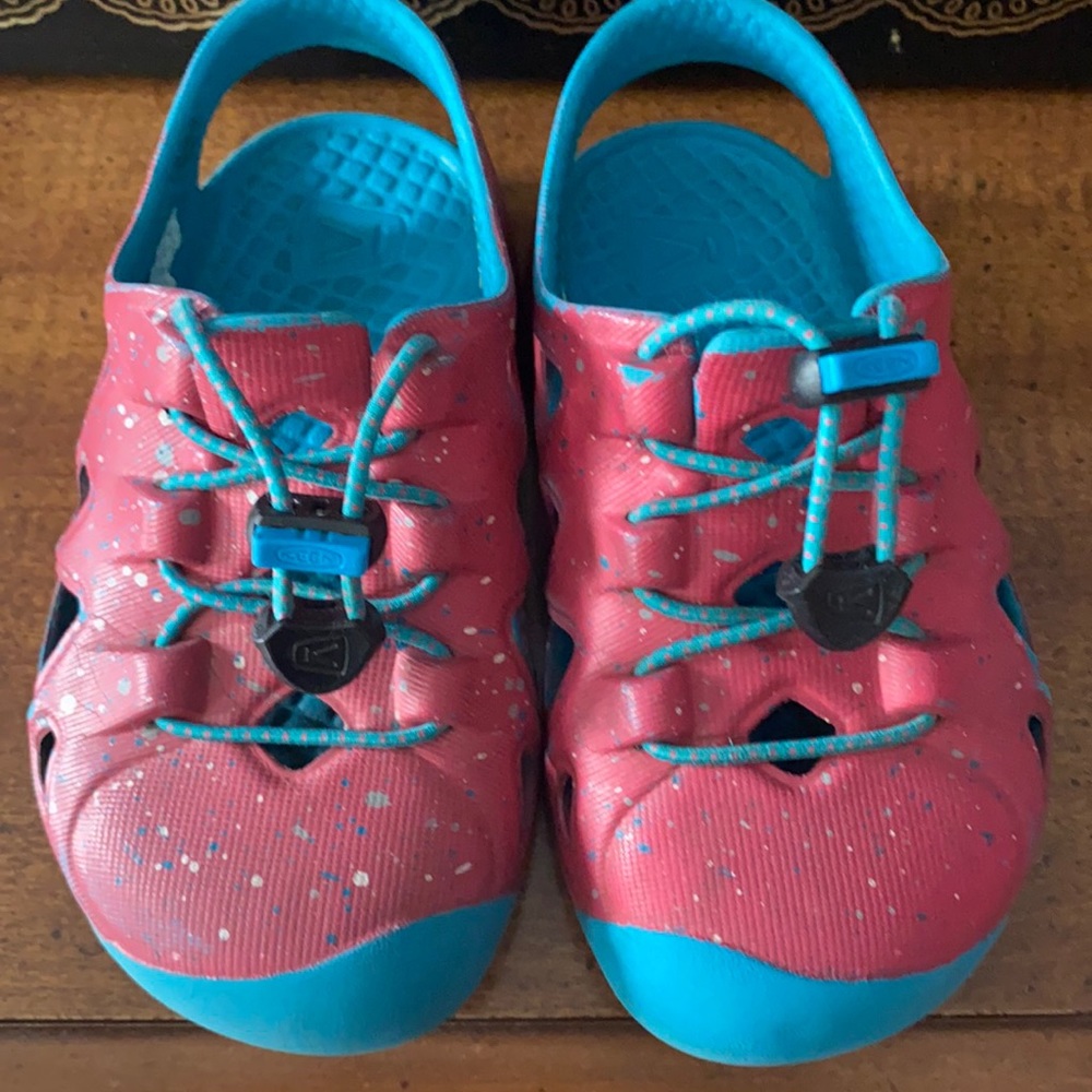 Keen shoes